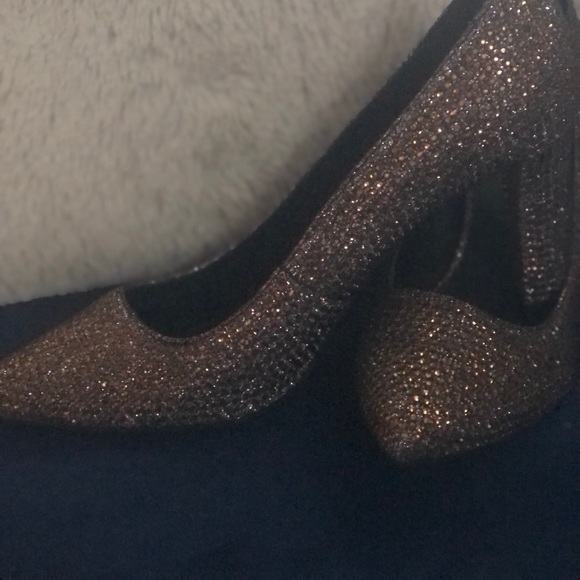 Michael kore abbi flex pump- brand new without box - Picture 6 of 6